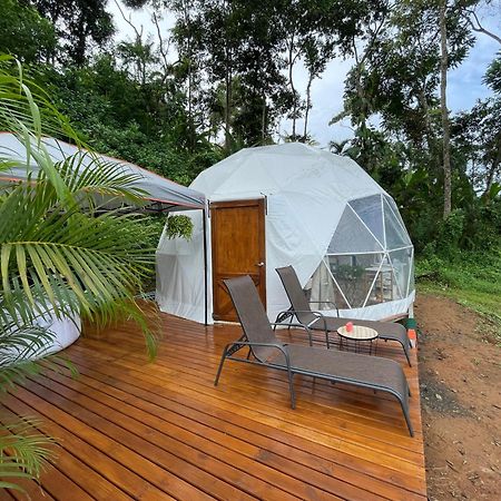 La Comarca River Glamping Dome Near מנואל אנטוניו מראה חיצוני תמונה