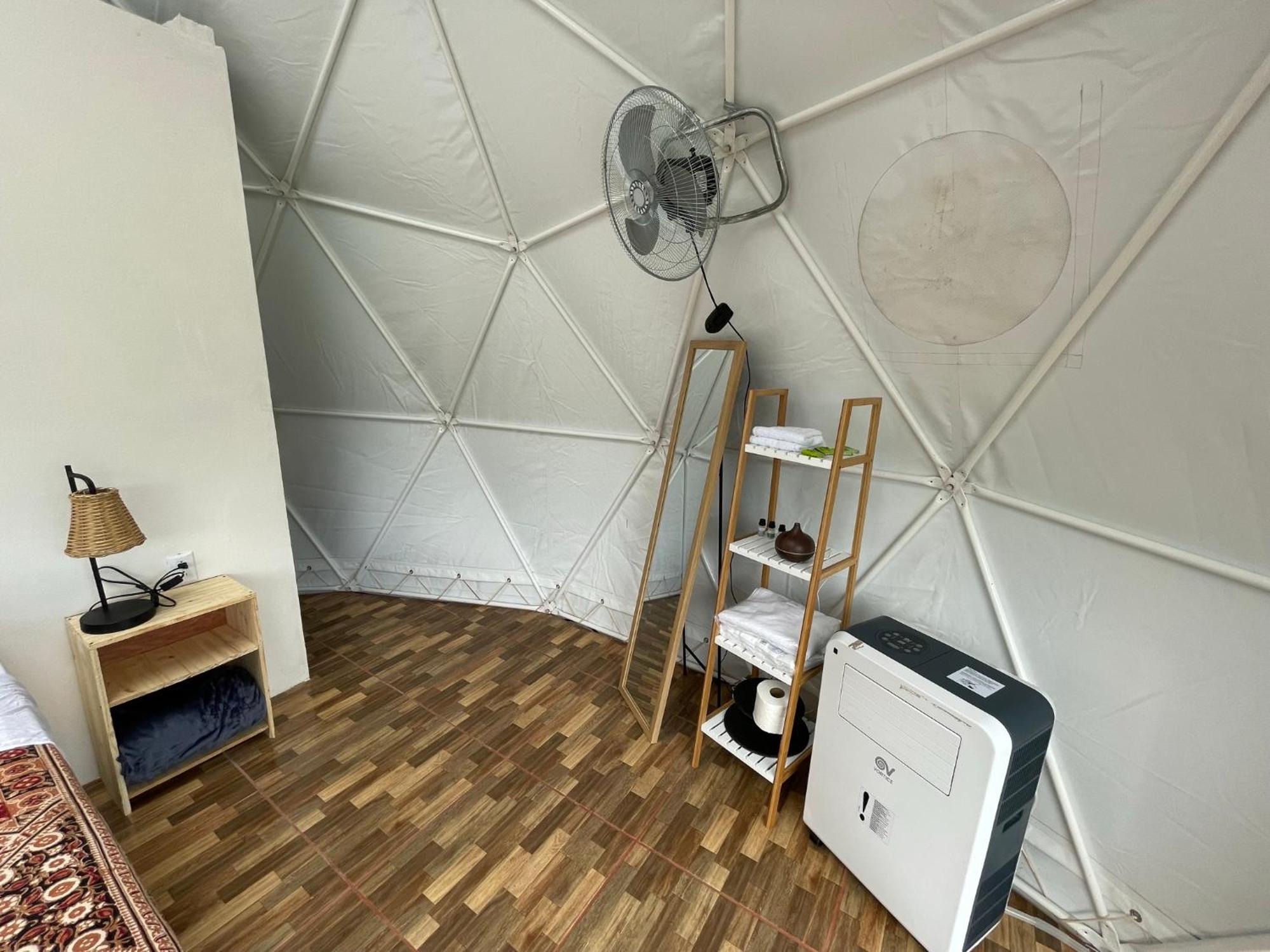 La Comarca River Glamping Dome Near מנואל אנטוניו מראה חיצוני תמונה