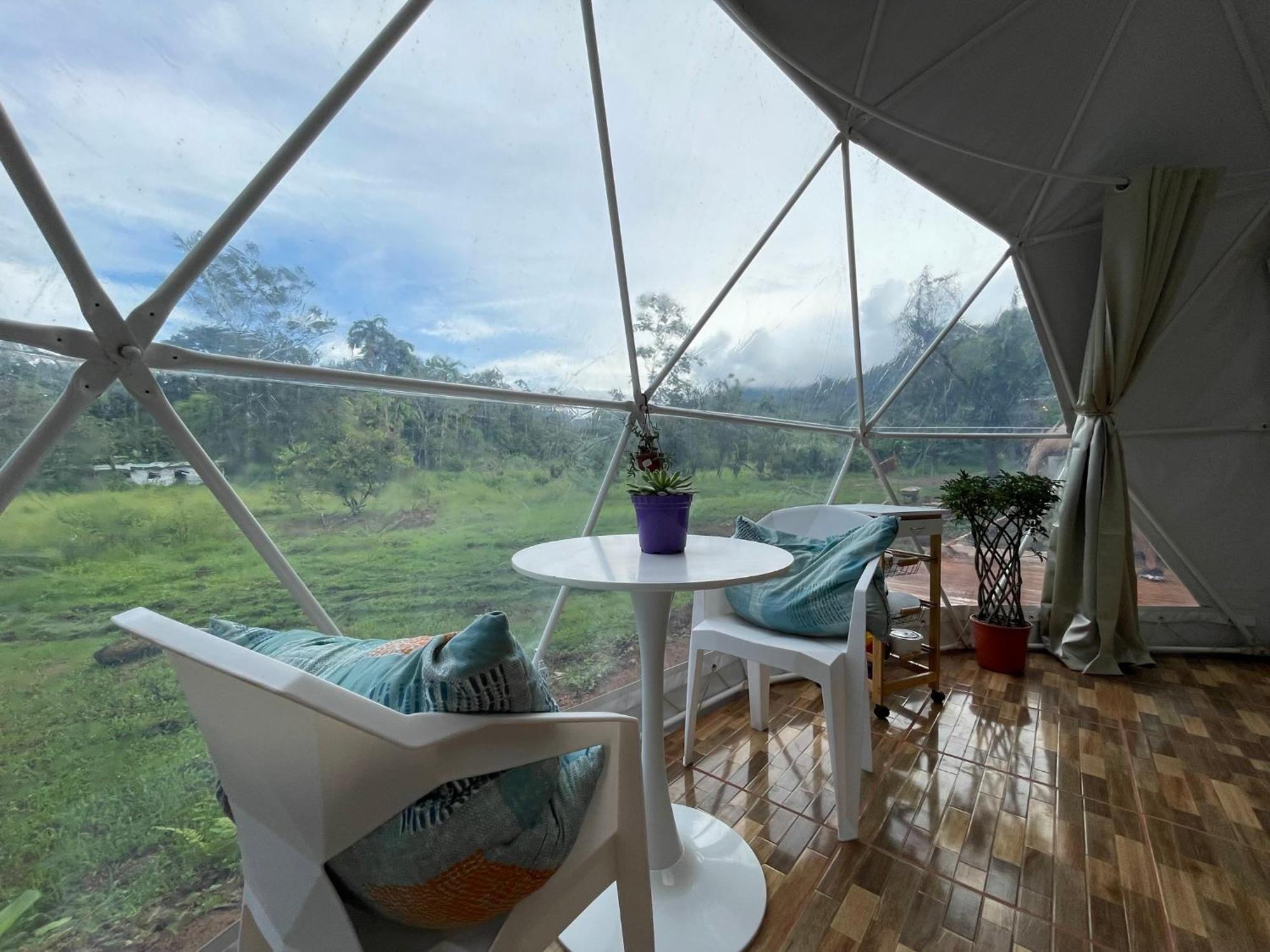 La Comarca River Glamping Dome Near מנואל אנטוניו מראה חיצוני תמונה